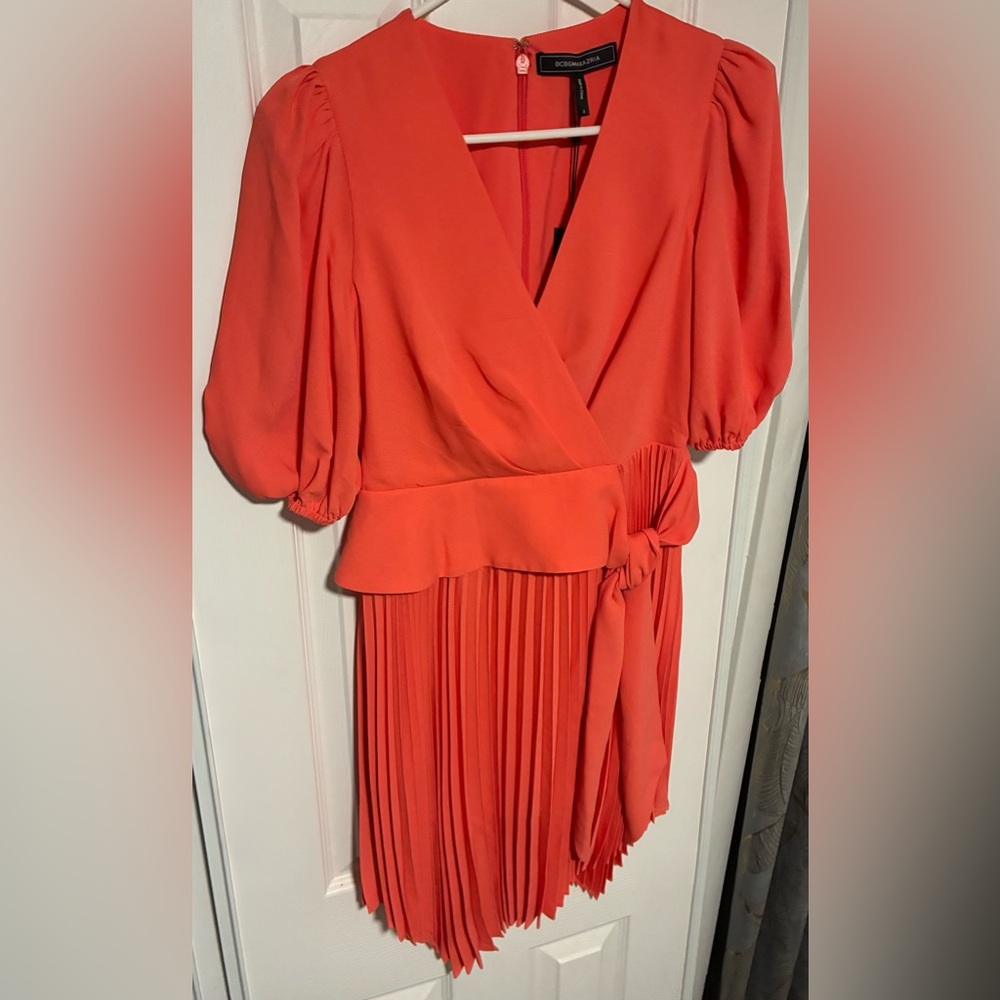 BCBG Max Azria Coral Tie Wrap Pleated Asymmetrical Dress Balloon Sleeve Size 2